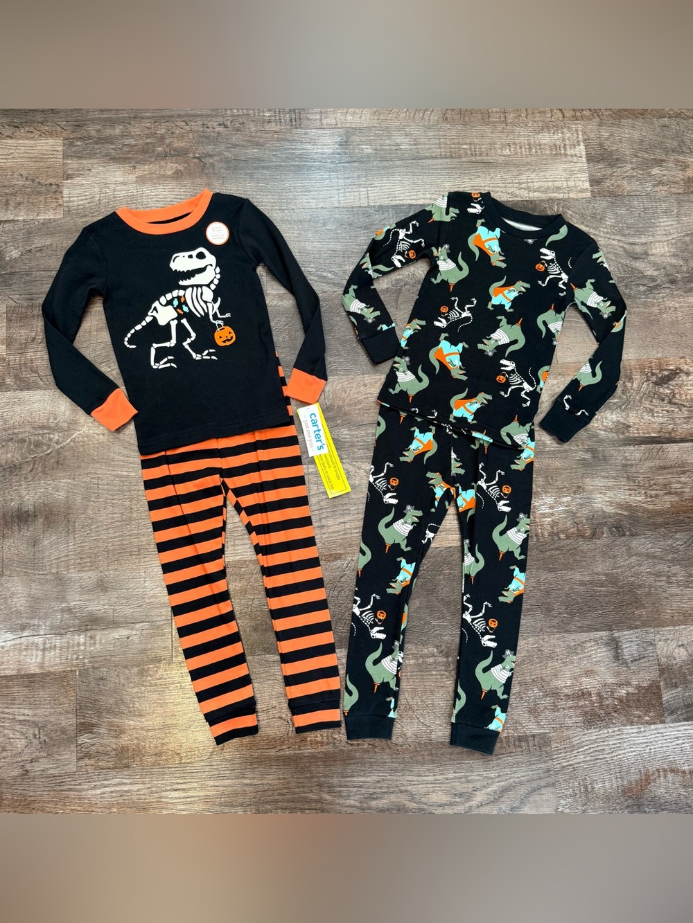 NWT Carters Halloween Dinosaur Pajamas 4 Piece Set Long Sleeve Pants 4T Unisex